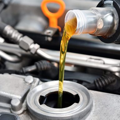 Cómo cambiar el aceite del coche en 8 pasos