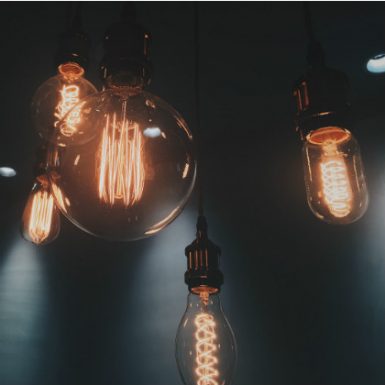 Comparativa de la mejor tarifa de luz en 2025
