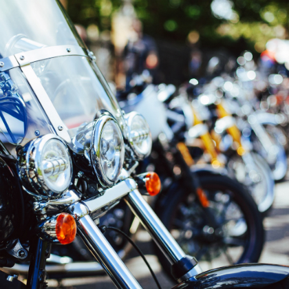 ¿Cuáles son las diferencias entre motos y ciclomotores?