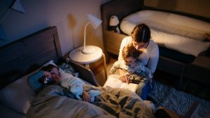 Compañías de luz más baratas de abril 2025: Ahorra con la tarifa más económica
