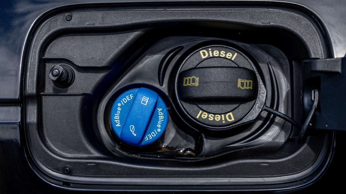 AdBlue: qué es y por qué lo tienen que llevar los coches diésel