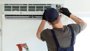 Servicio de mantenimiento eléctrico: revisión y reparaciones con tu tarifa de luz y gas