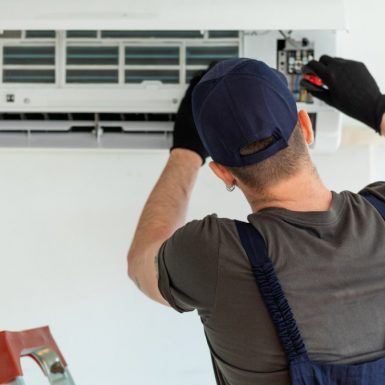 Servicio de mantenimiento eléctrico: revisión y reparaciones con tu tarifa de luz y gas
