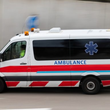 El traslado en ambulancia en el seguro de salud