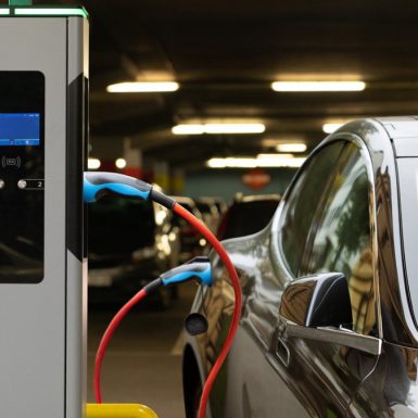 Las baterías de los coches eléctricos, ¿un problema para las aseguradoras?