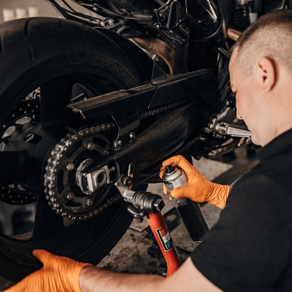 ¿Cuándo hay que cambiar las ruedas de la moto?