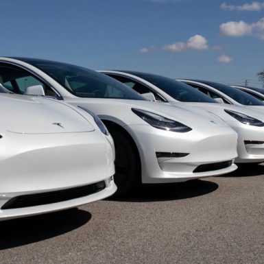 Los 10 coches eléctricos más vendidos en agosto 2023