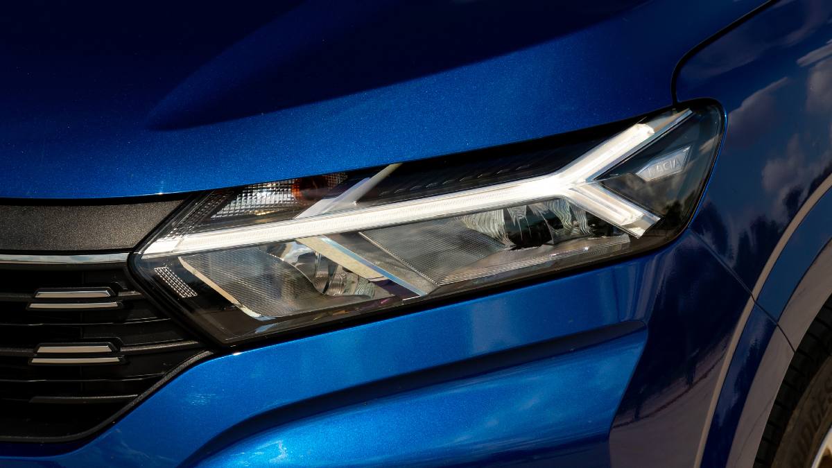 Los 10 coches más vendidos de noviembre de 2023