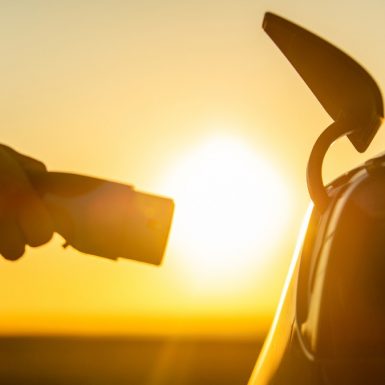 Paneles solares en los coches: ¿cómo funcionan?