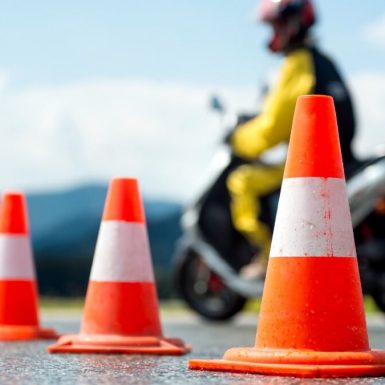 Vuelven los cursos gratuitos para motoristas