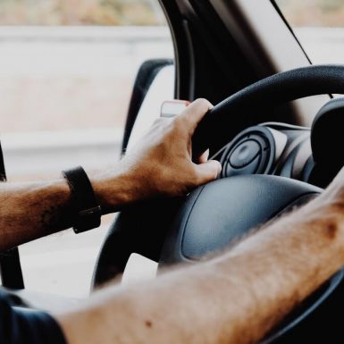Cómo detectar una avería en la dirección del coche