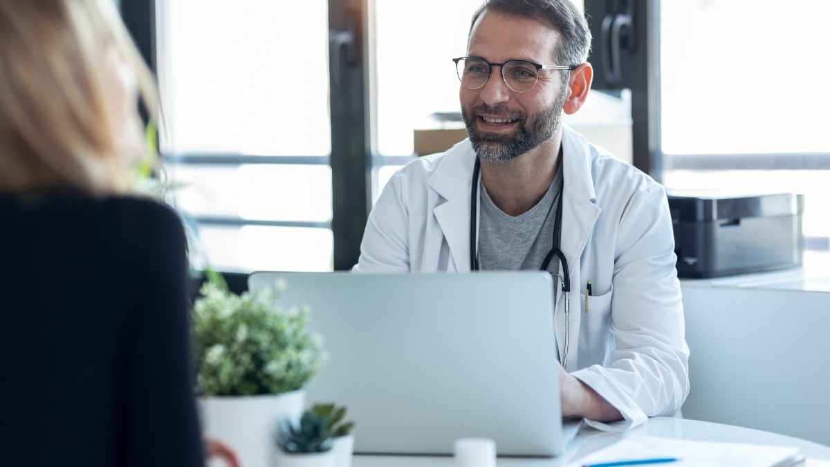 españoles con seguro de salud