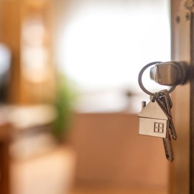 ¿Cuáles son los gastos de una compraventa de vivienda y quién los paga?