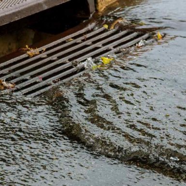 Inundaciones en Zaragoza: ¿qué cubre el seguro del hogar?