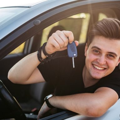 El 58% de los españoles retrasa la compra de un coche por motivos económicos