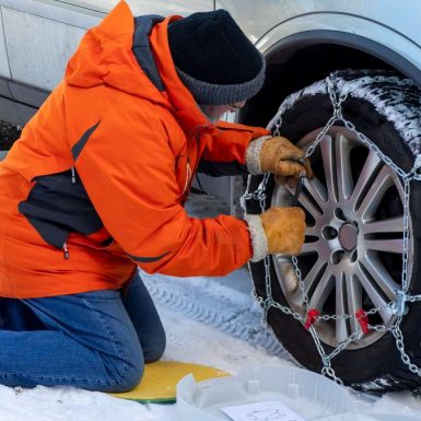 Neumáticos de invierno o cadenas, ¿qué es mejor?