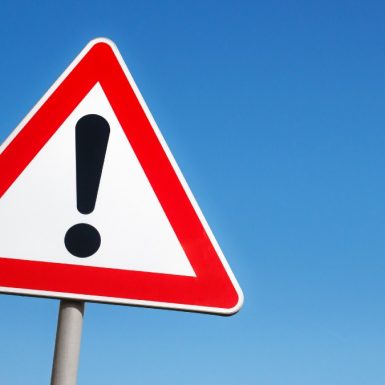 La DGT pone a prueba nuevas marcas viales para evitar el exceso de velocidad