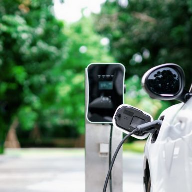 Postes móviles de recarga rápida para coches eléctricos