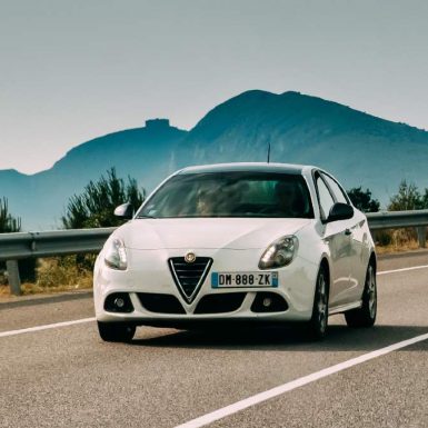 ¿Por qué es importante hacer el rodaje en un coche nuevo?