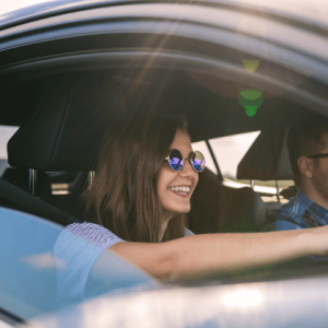 seguro-coche-jovenes-rastreator (1)