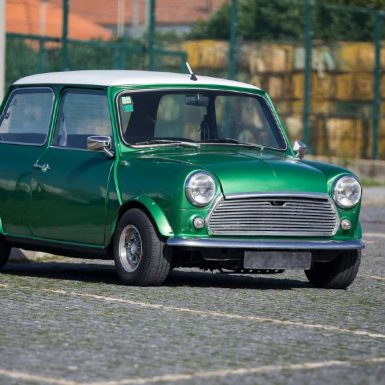 ¿Puedo contratar un seguro a todo riesgo para un coche viejo?