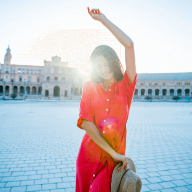 Salamanca, Granada y Sevilla, las ciudades más baratas para ir de vacaciones